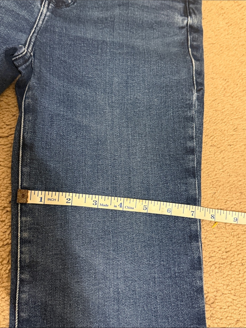 Good American Good Legs Crop Mini Boot Jeans - Picture 6 of 6